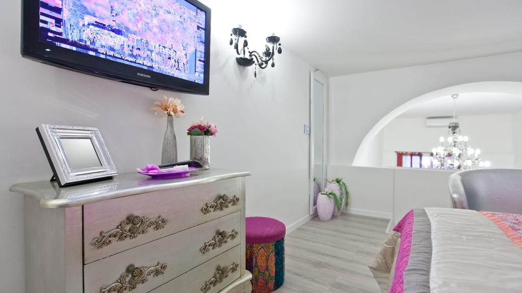 Rental In Rome Colosseo Loft Номер фото